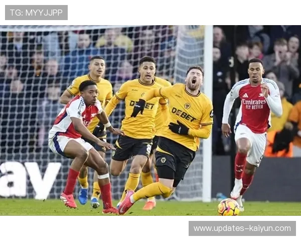 VAR判罚尺度再引争议，英超裁判一致性标准受质疑